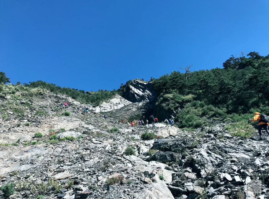 南橫三星 關山嶺山 登山口