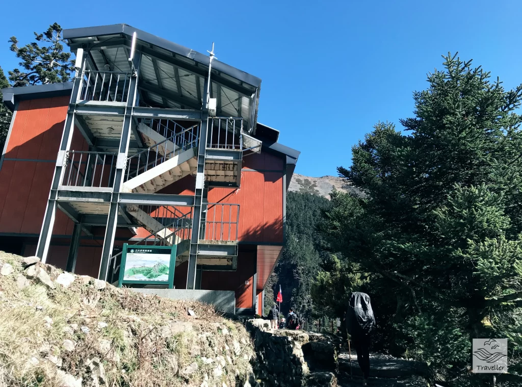 玉山 排雲山莊