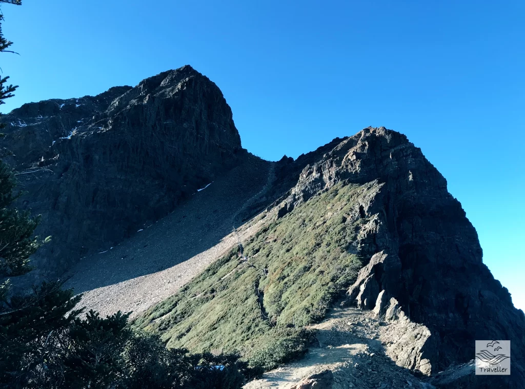 玉山北峰 碎石坡